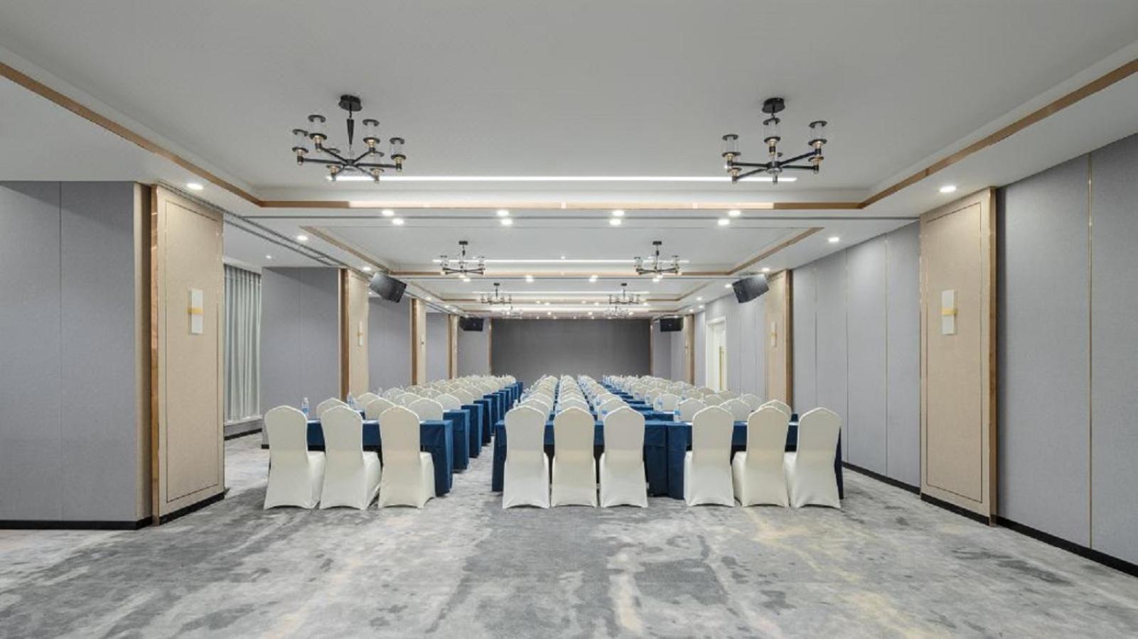 Hotel Fairfield By Marriott Xi'An North Station Esterno foto